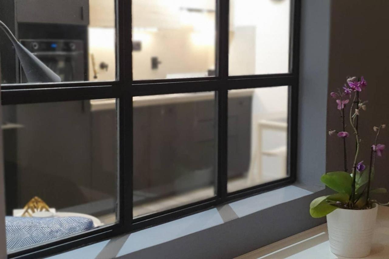 Joivy Heart Of The City 1 Bed Apt Near Castle Belvedere 热那亚 外观 照片
