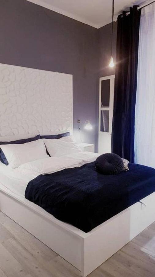 Joivy Heart Of The City 1 Bed Apt Near Castle Belvedere 热那亚 外观 照片